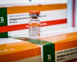 FUNCIONÁRIO QUE NÃO QUISER SE VACINAR PODERÁ SER DISPENSADO POR JUSTA CAUSA?